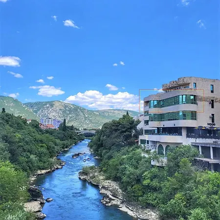 Lux Apartment Mostar
